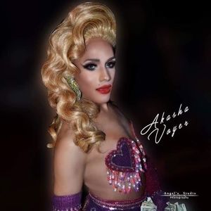 Meet your Posher, Akasha